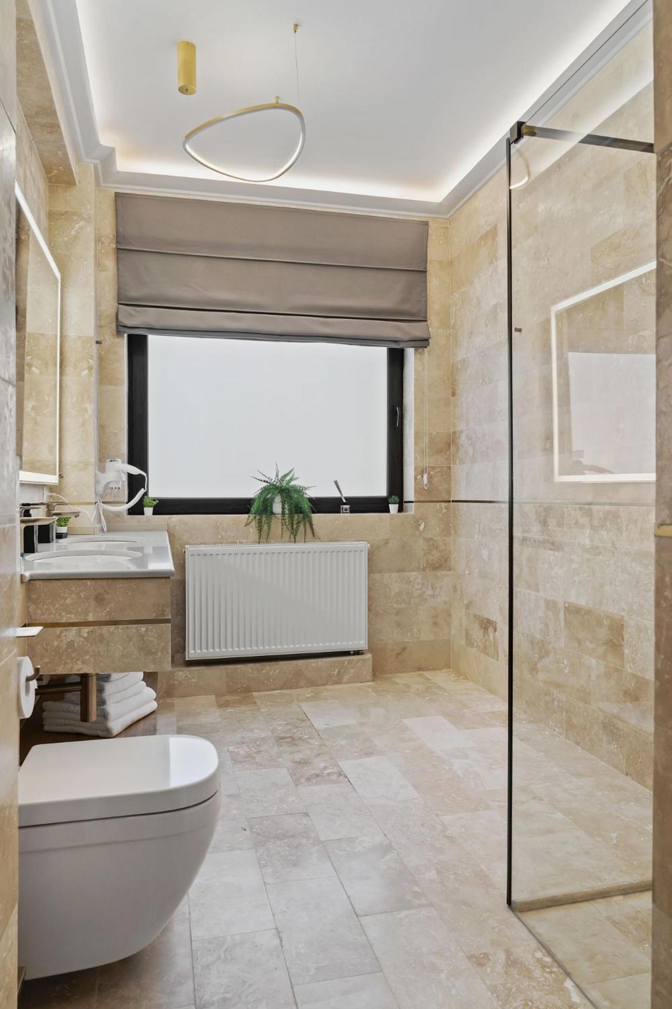 Central Two Rooms Apartment The Paradise Of Lights Bucharest Exterior photo